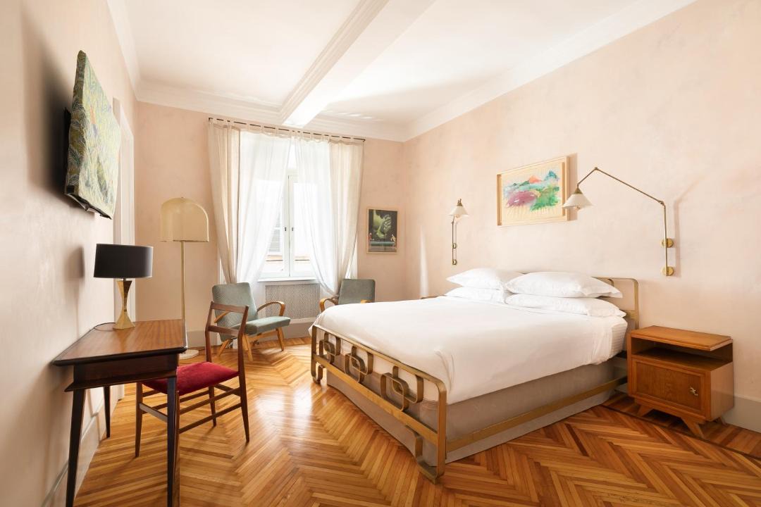 Photo of Bedroom in Rione VI Parione