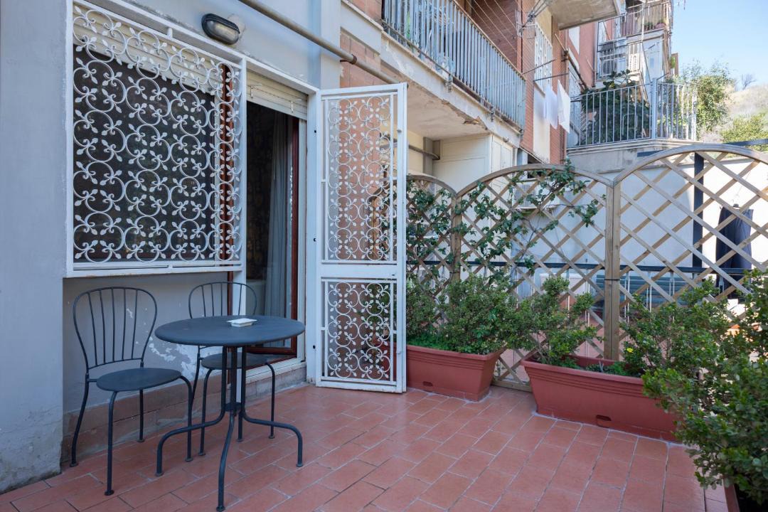 Photo of Patio Balcony in Fuorigrotta