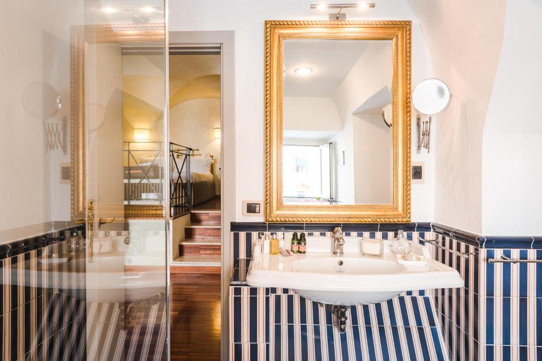 Photo of Bathroom in Rione III Colonna