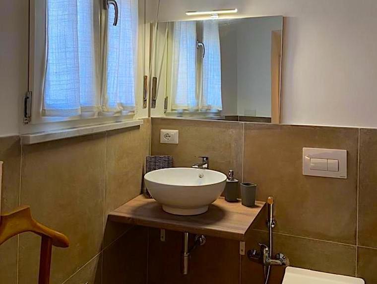 Photo of Bathroom in Tricarico