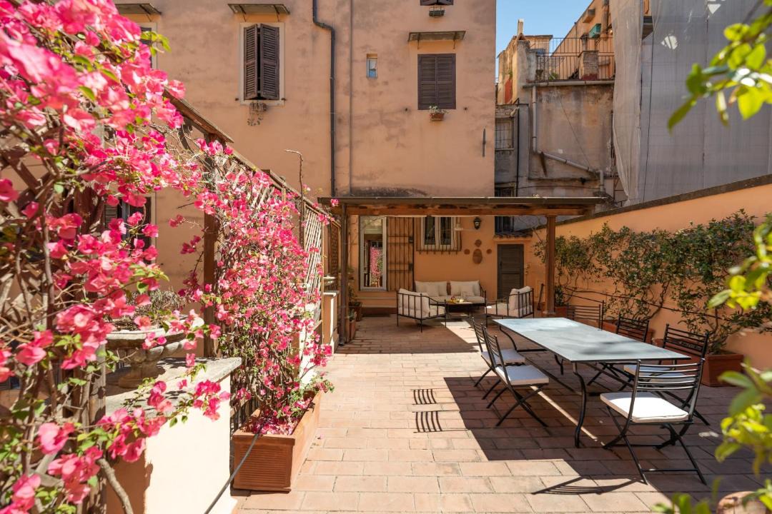 Photo of Patio Balcony in Rione VIII Sant'Eustachio
