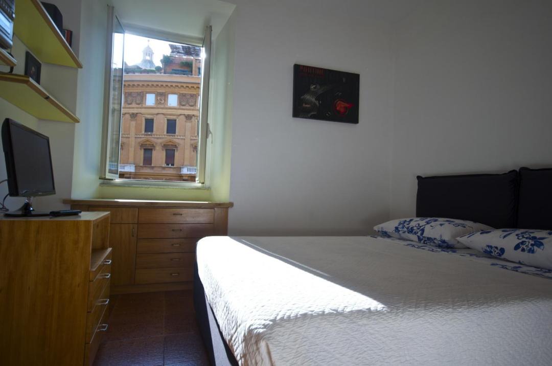 Photo of Bedroom in Navona