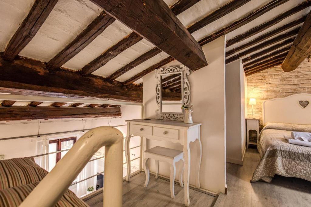 Photo of Bedroom in Trastevere