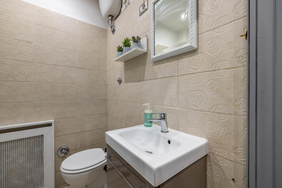 Photo of Bathroom in Rione VII Regola
