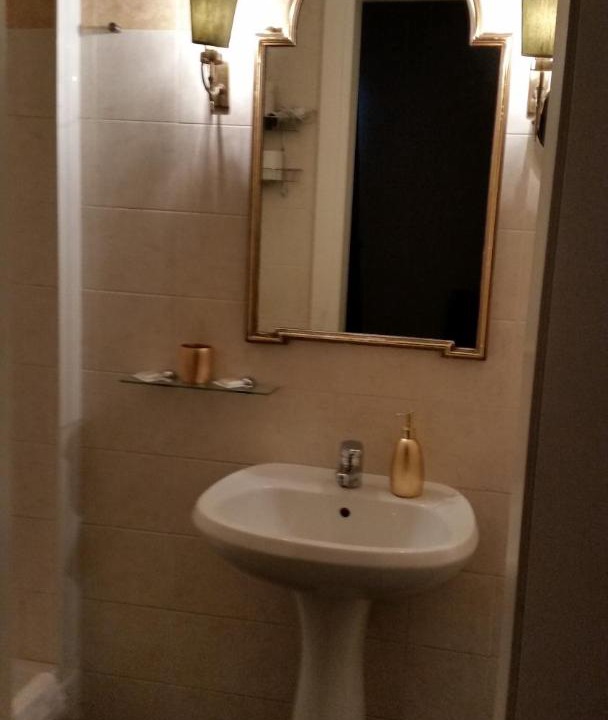 Photo of Bathroom in Monti