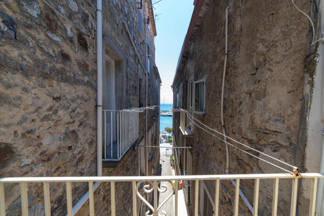 Photo of Buildings in Scario