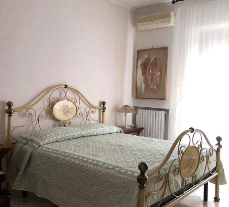 Photo of Bedroom in Trani