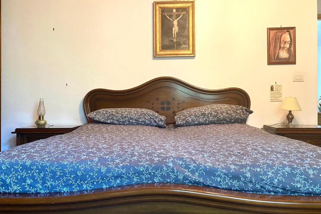 Photo of Bedroom in Castiglione a Casauria