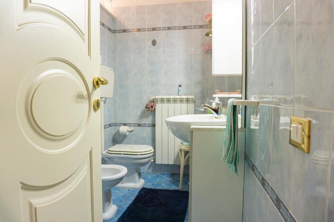 Photo of Bathroom in Collecorvino