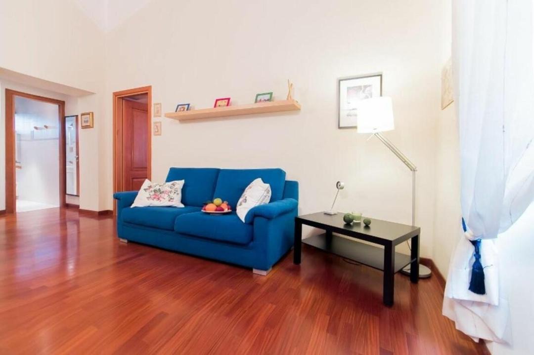 Photo of Livingroom in Vatican