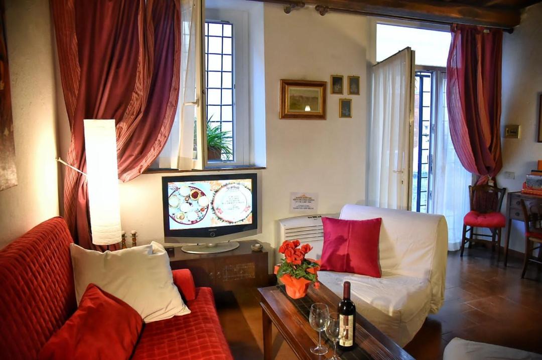 Photo of Livingroom in Trastevere