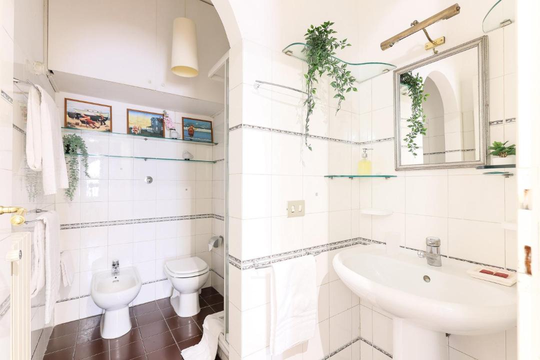 Photo of Bathroom in Rione III Colonna