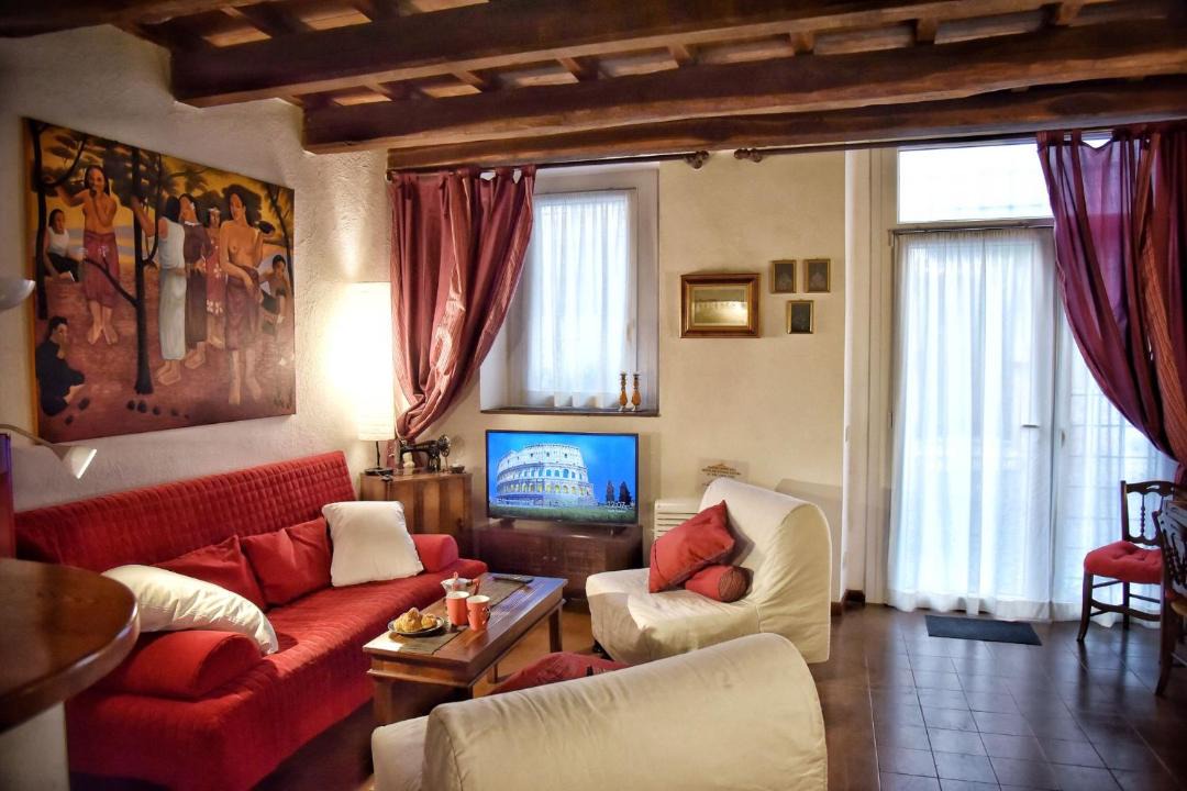 Photo of Livingroom in Trastevere