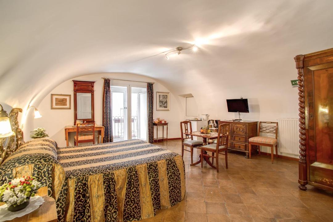 Photo of Livingroom in Rione VI Parione