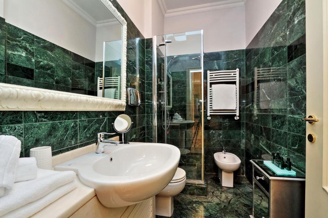 Photo of Bathroom in Rione III Colonna