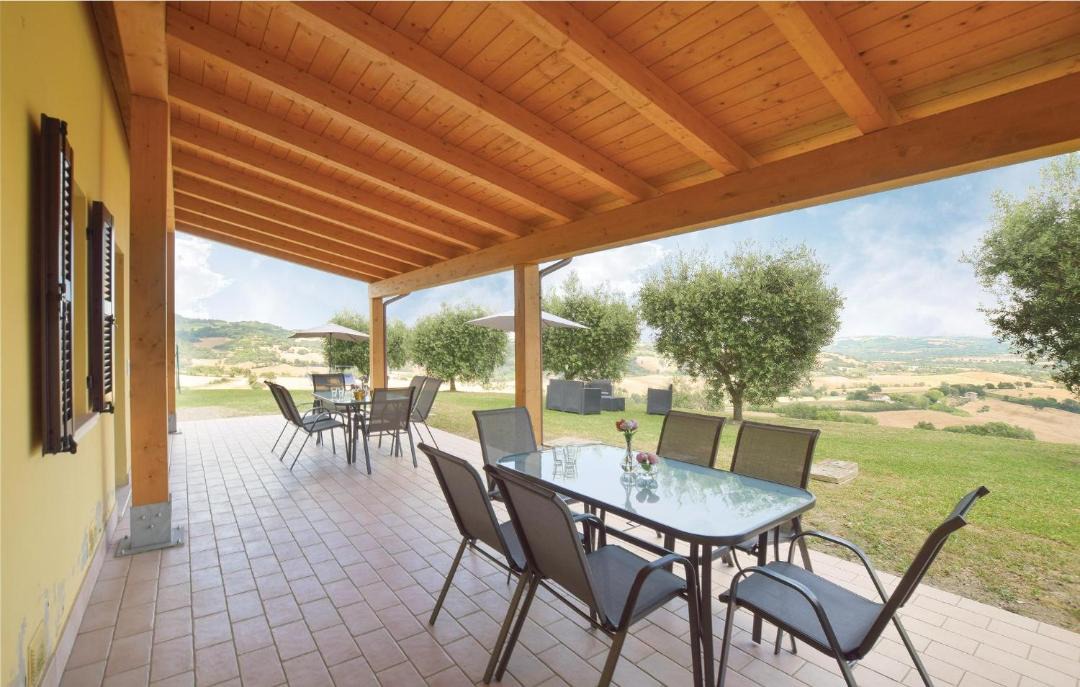 Photo of Patio Balcony in Montefelcino