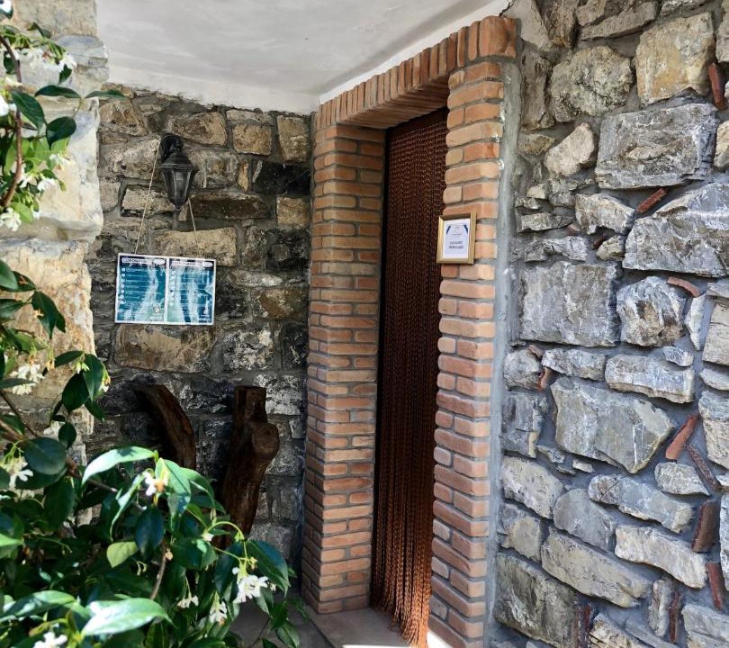 Photo of Others in Castelcivita