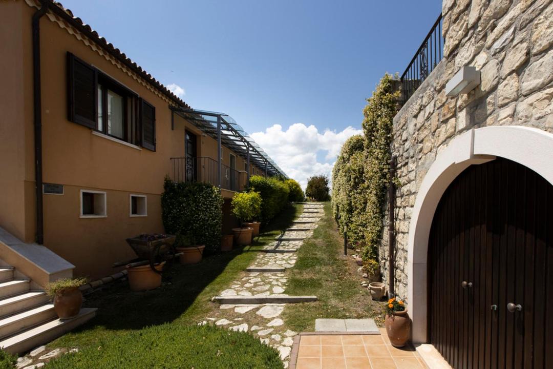 Photo of Others in Montecilfone