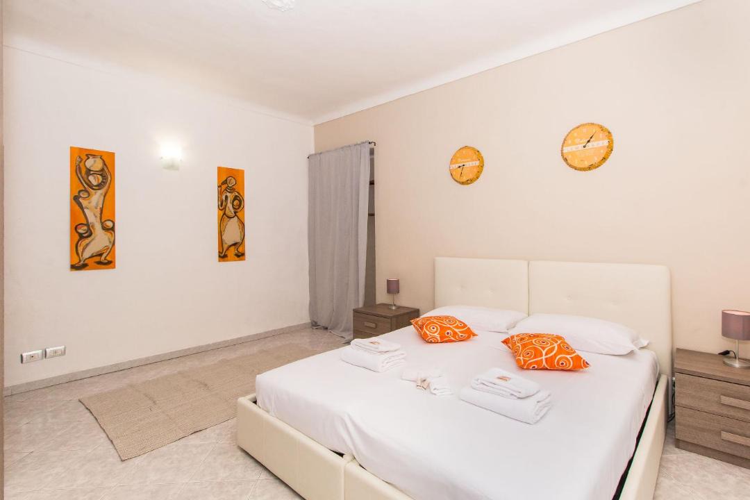 Photo of Bedroom in Historic Centre
