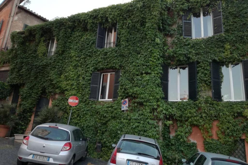 Photo of Buildings in Trastevere