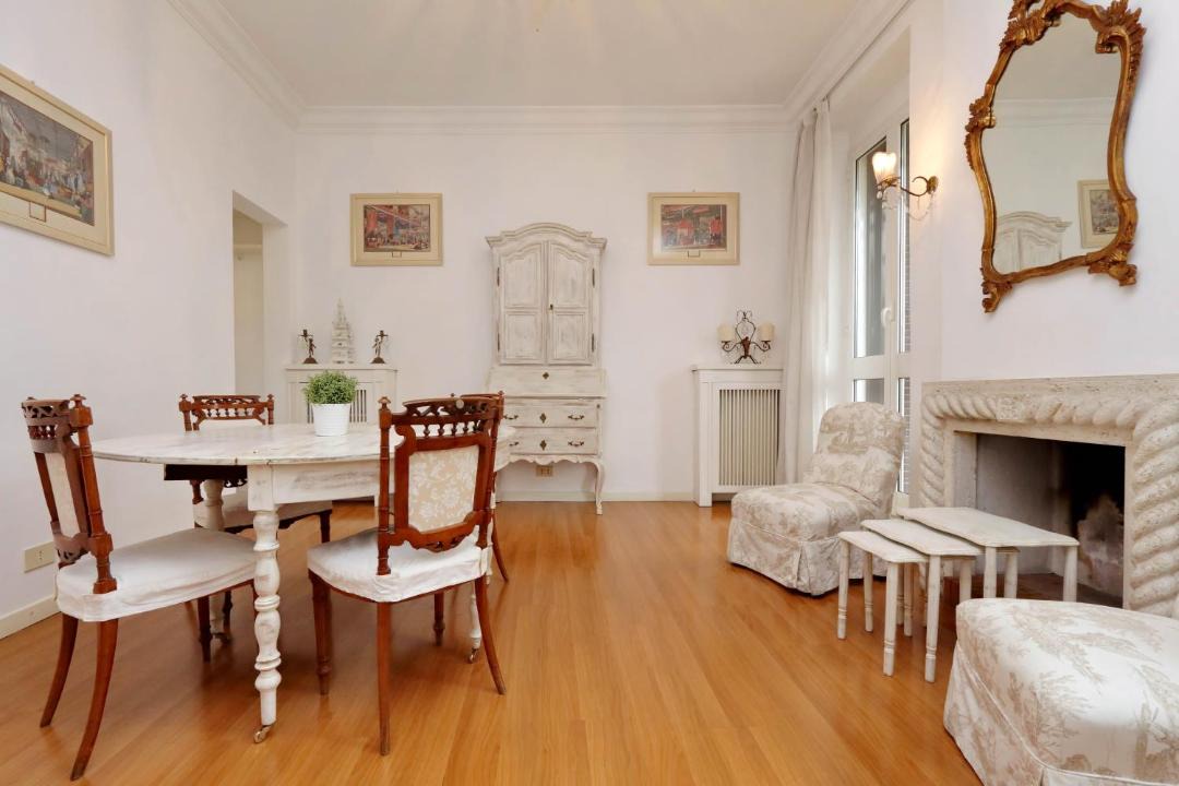 Photo of Livingroom in Rione IV Campo Marzio
