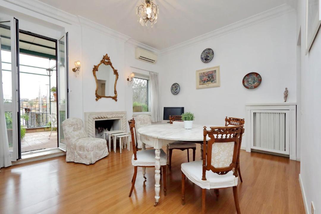 Photo of Livingroom in Rione IV Campo Marzio