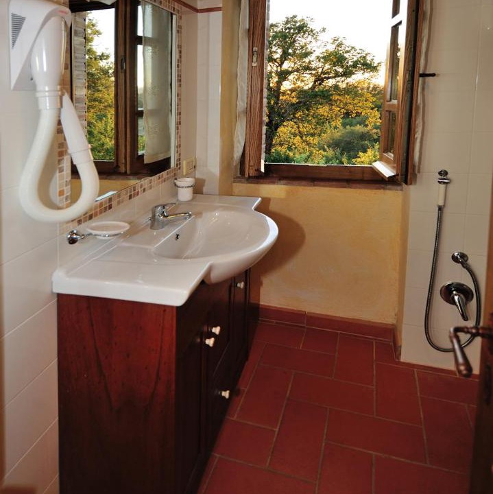 Photo of Bathroom in Semproniano