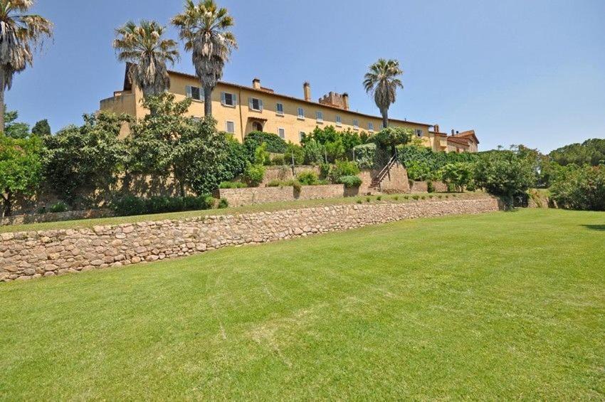 Photo of Buildings in Marsiliana