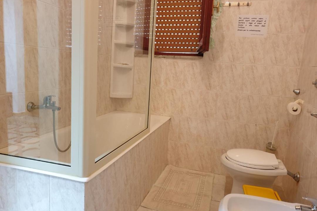 Photo of Bathroom in Crotone
