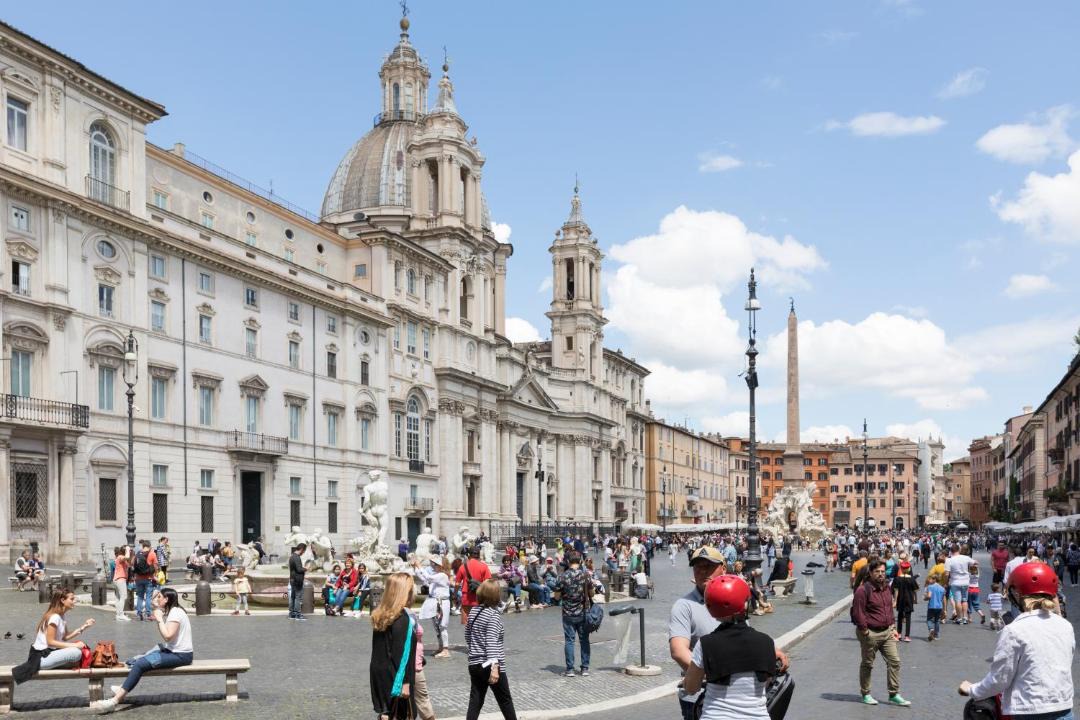 Photo of Others in Navona