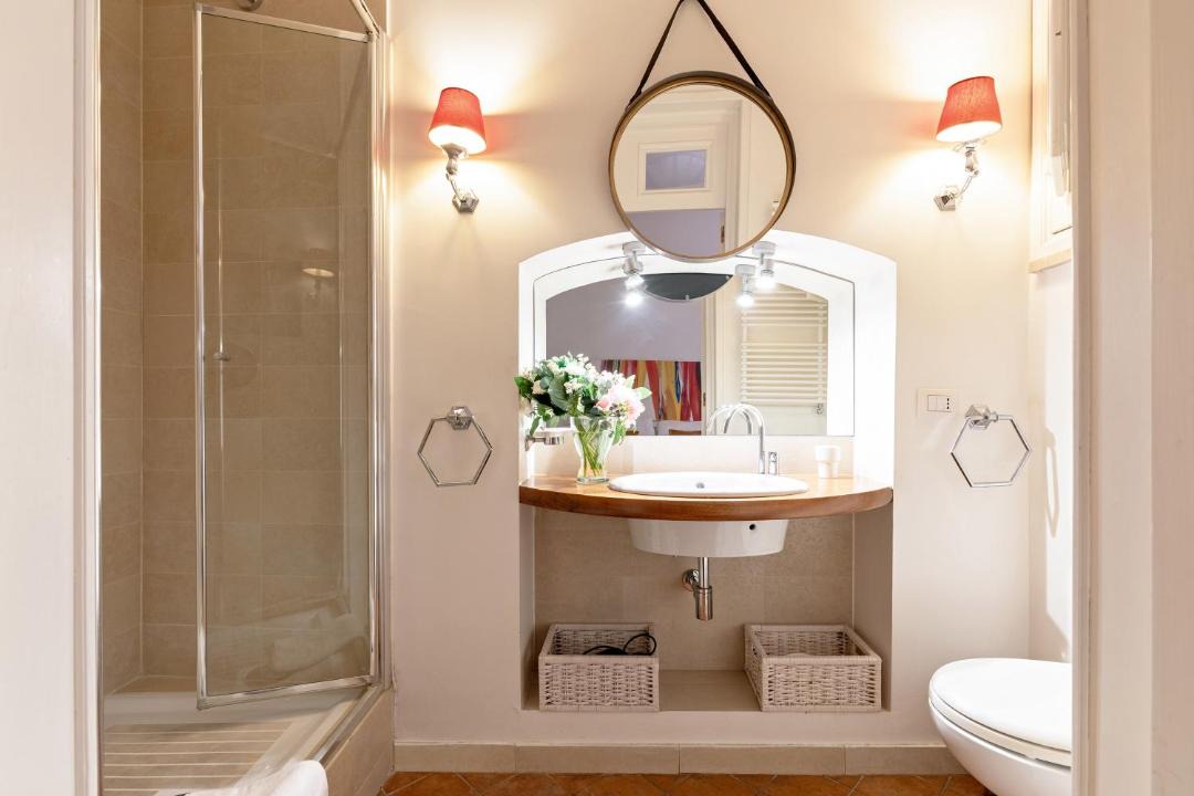 Photo of Bathroom in Rione VI Parione