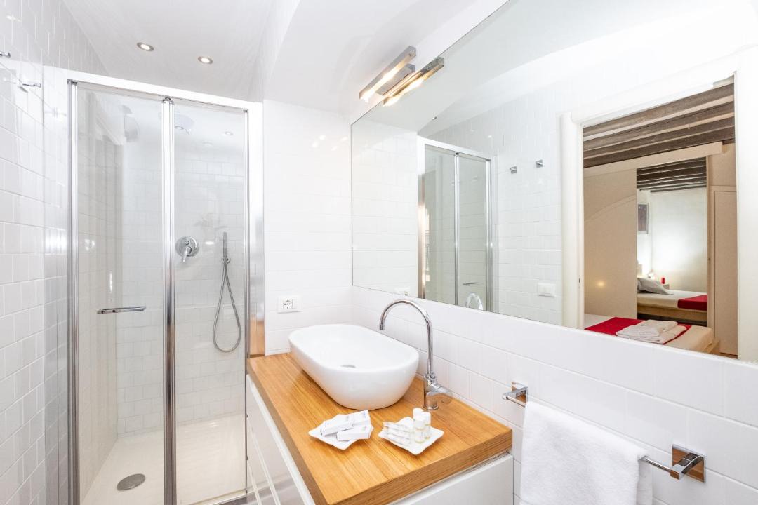 Photo of Bathroom in Rione VIII Sant'Eustachio