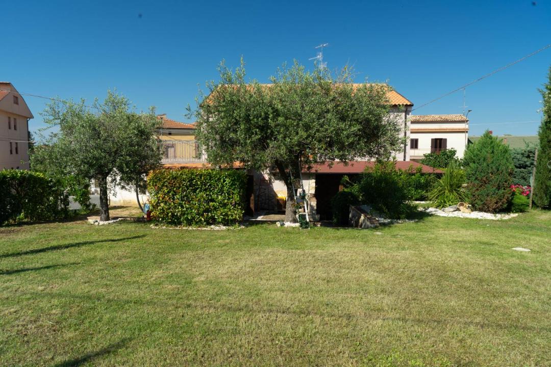 Photo of Others in Orsogna