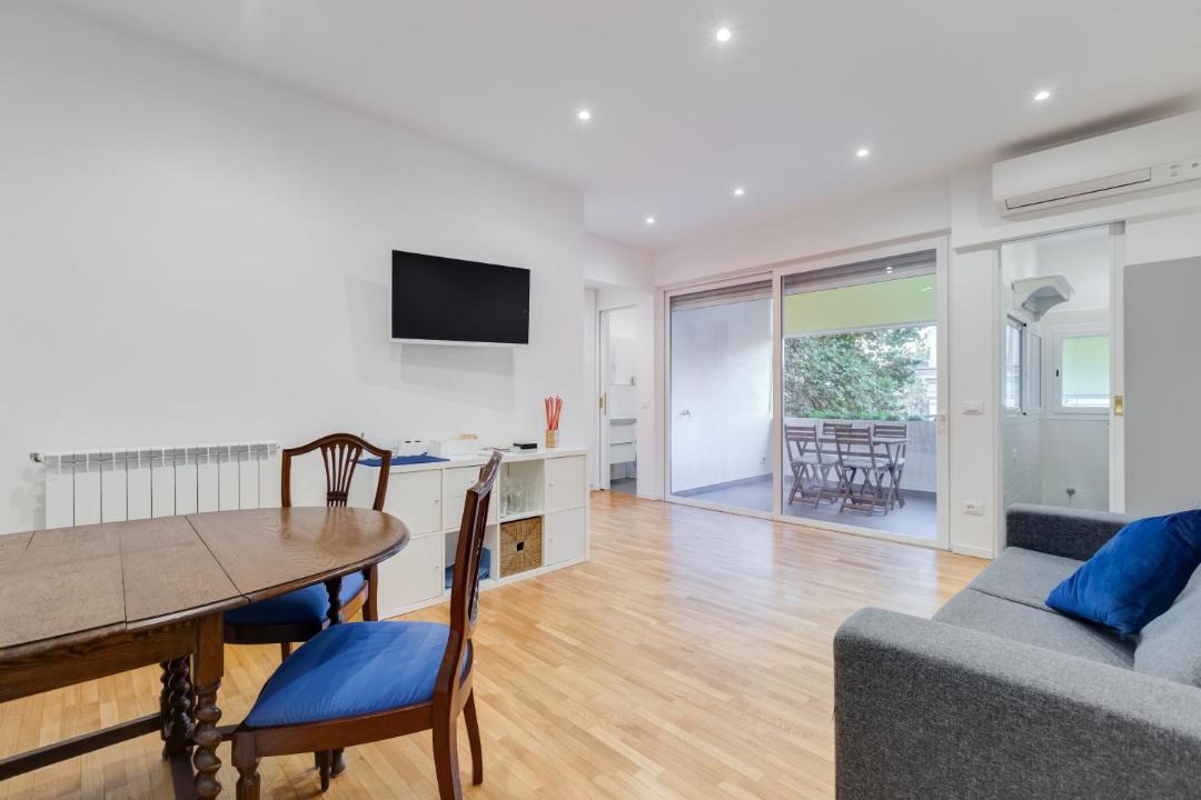 Photo of Livingroom in Prati