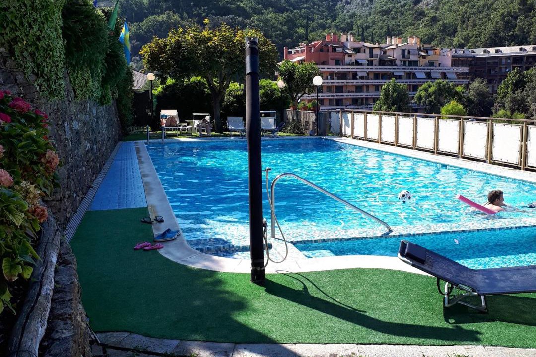 Photo of Others in Recco