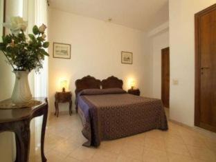 Photo of Bedroom in Rione XIV Borgo