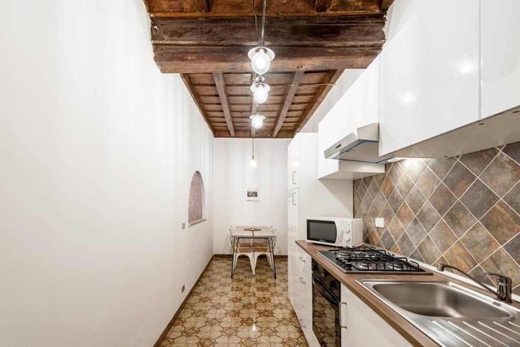 Photo of Kitchen in Rione V Ponte
