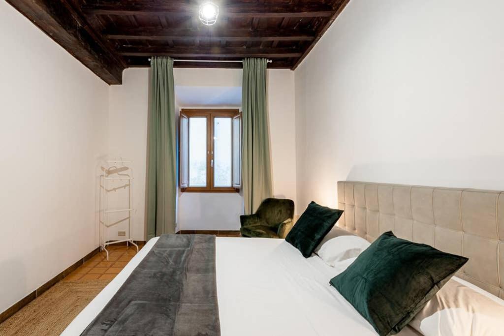 Photo of Bedroom in Rione V Ponte