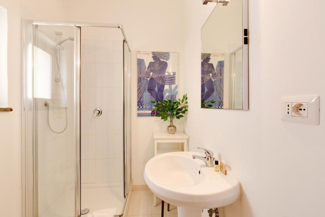 Photo of Bathroom in Rione VII Regola