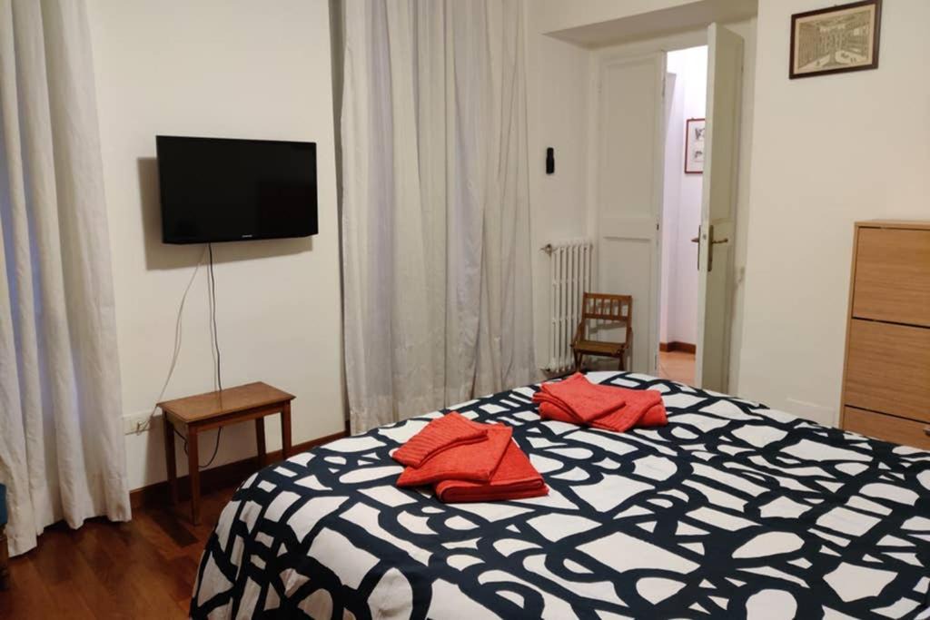Photo of Bedroom in Rome City Centre