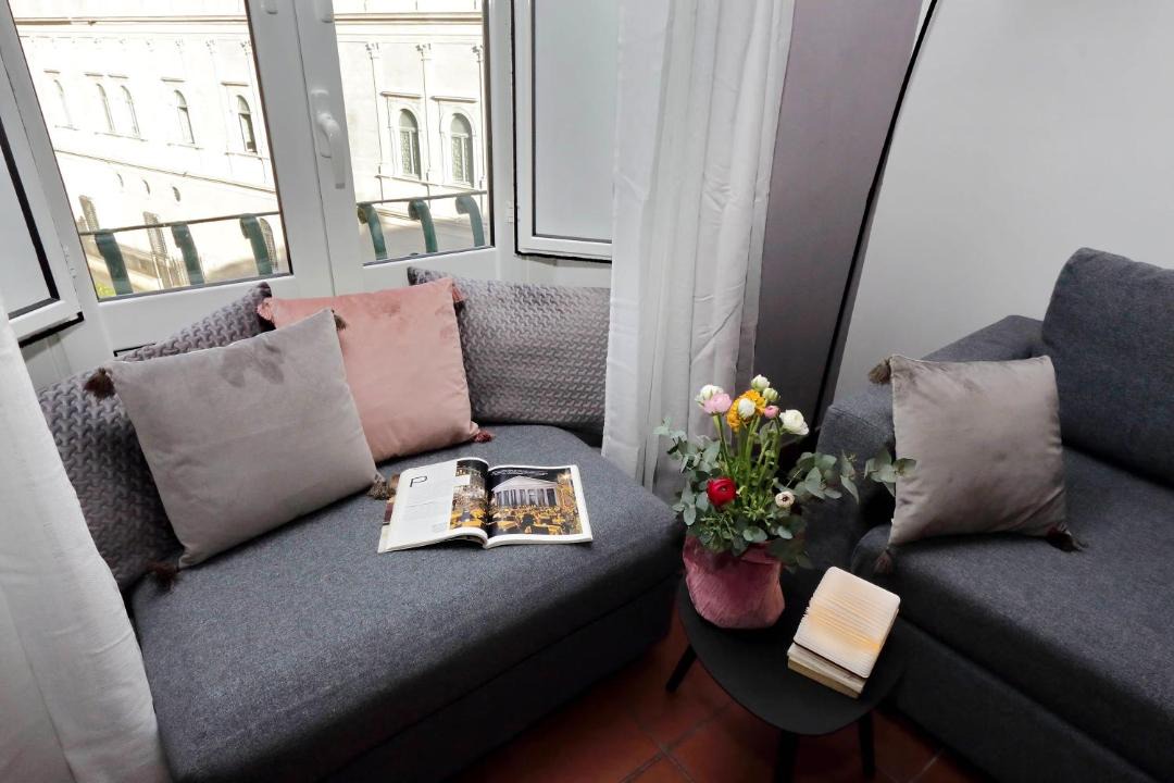 Photo of Livingroom in Rione VI Parione