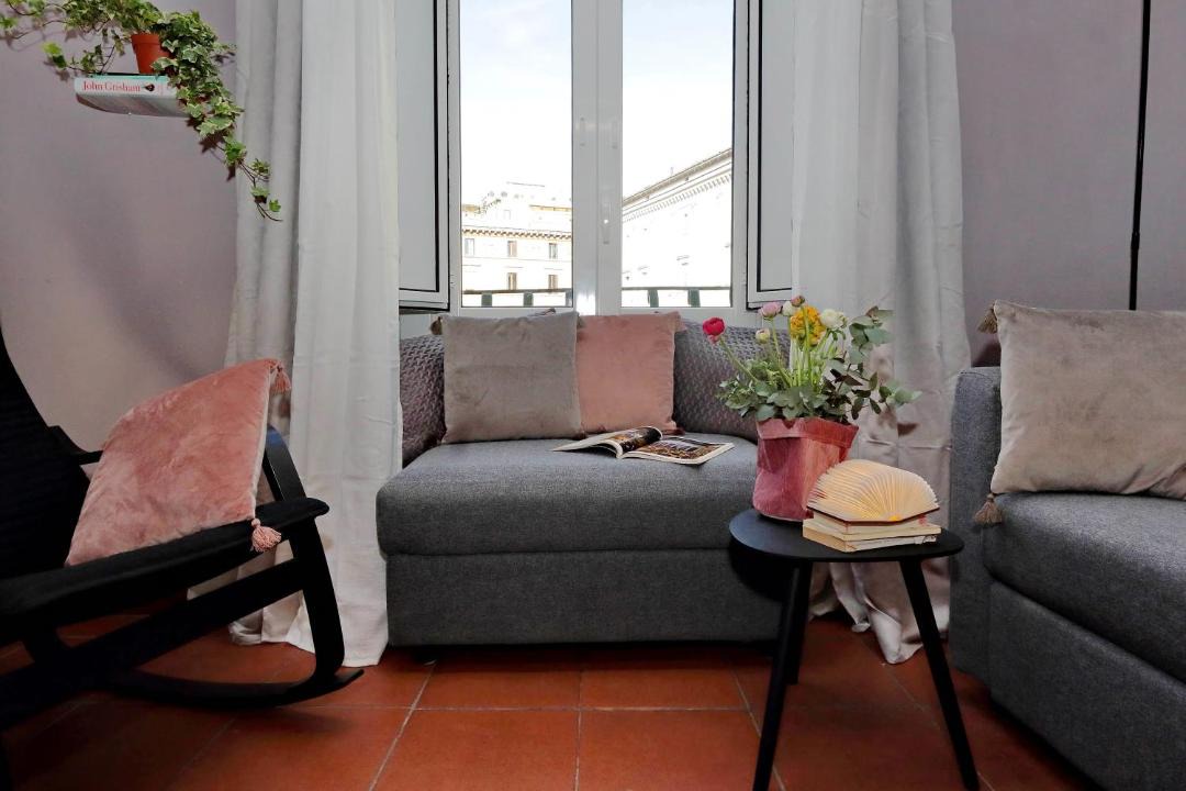 Photo of Livingroom in Rione VI Parione