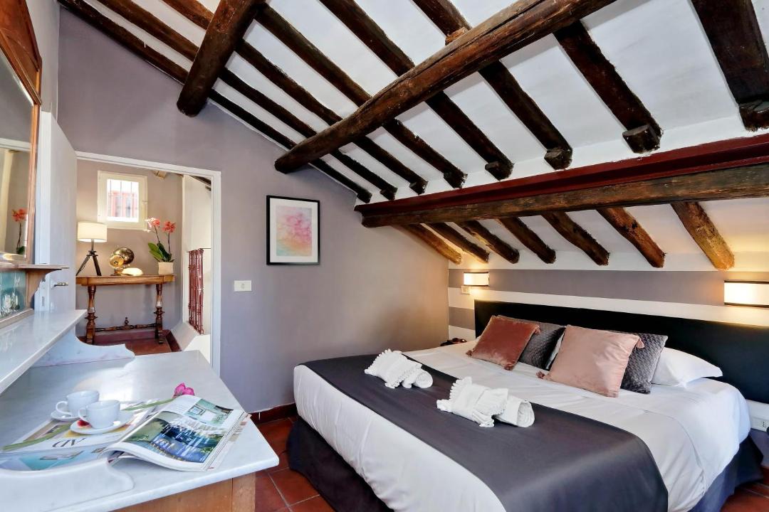 Photo of Bedroom in Rione VI Parione