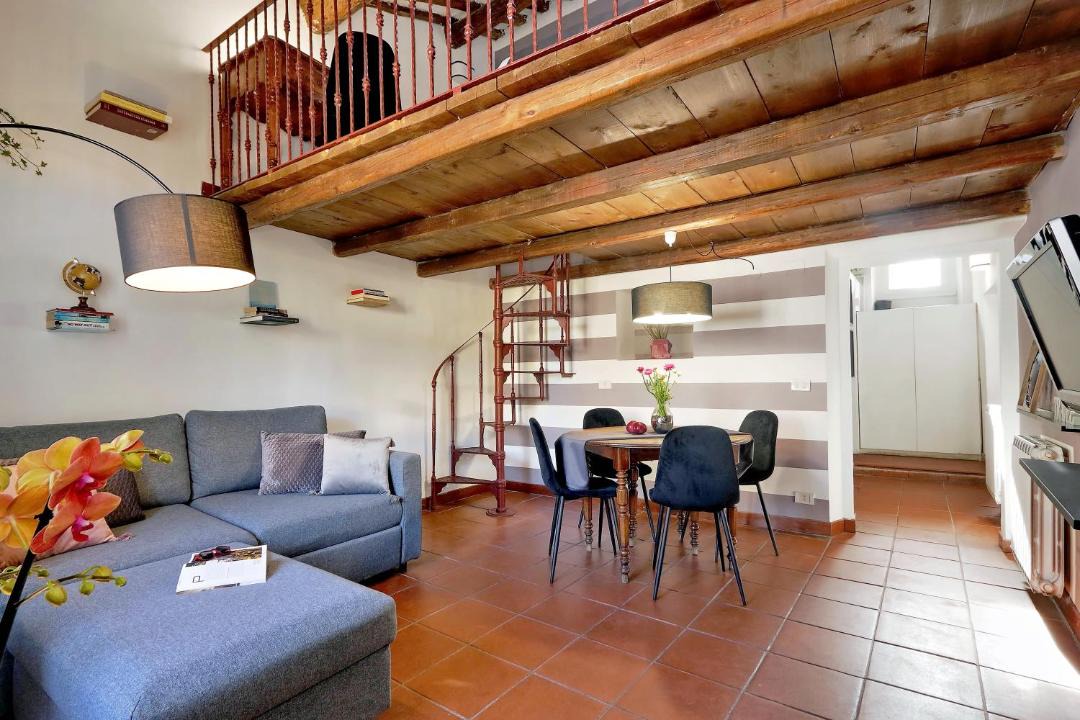 Photo of Livingroom in Rione VI Parione