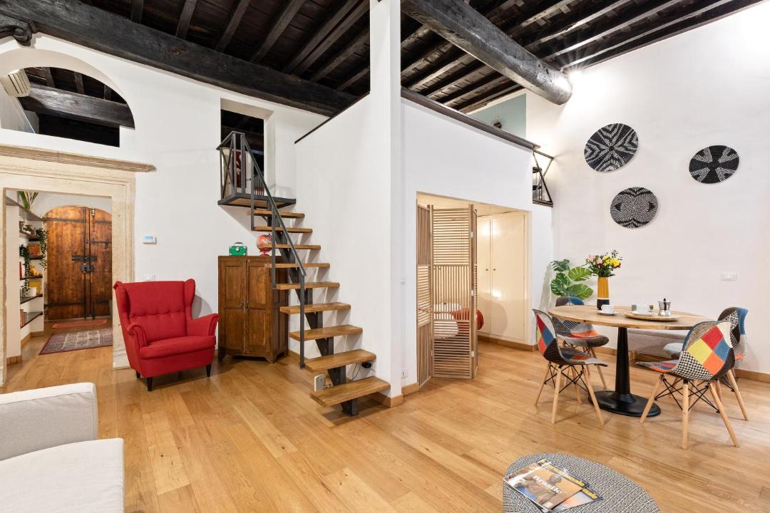 Photo of Livingroom in Rione VII Regola