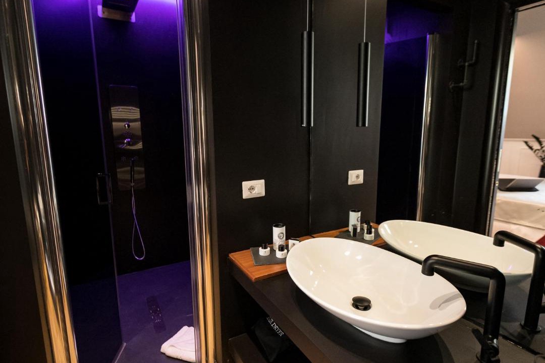Photo of Bathroom in Roman Ghetto