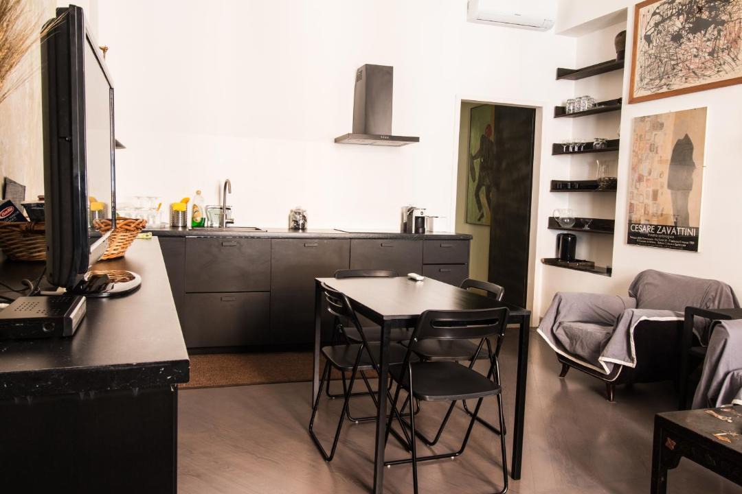 Photo of Livingroom in Roman Ghetto