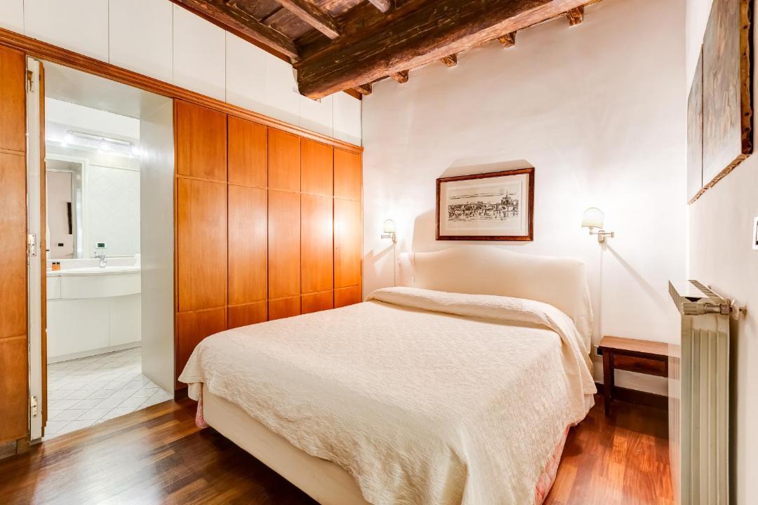 Photo of Bedroom in Rione IV Campo Marzio