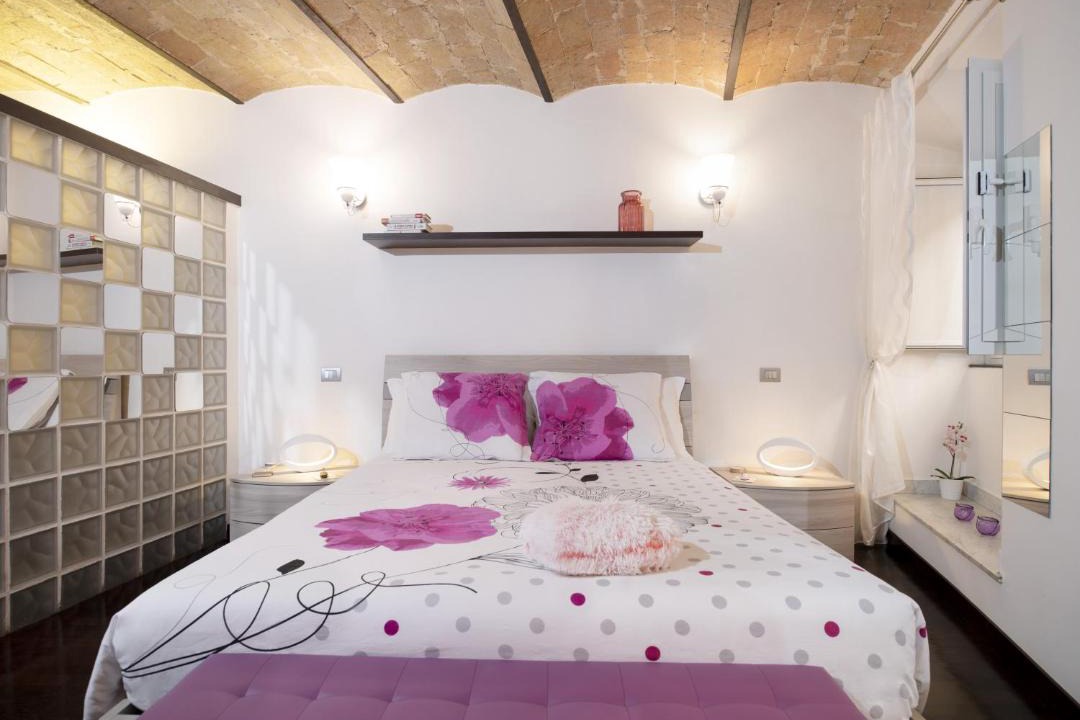 Photo of Bedroom in Navona