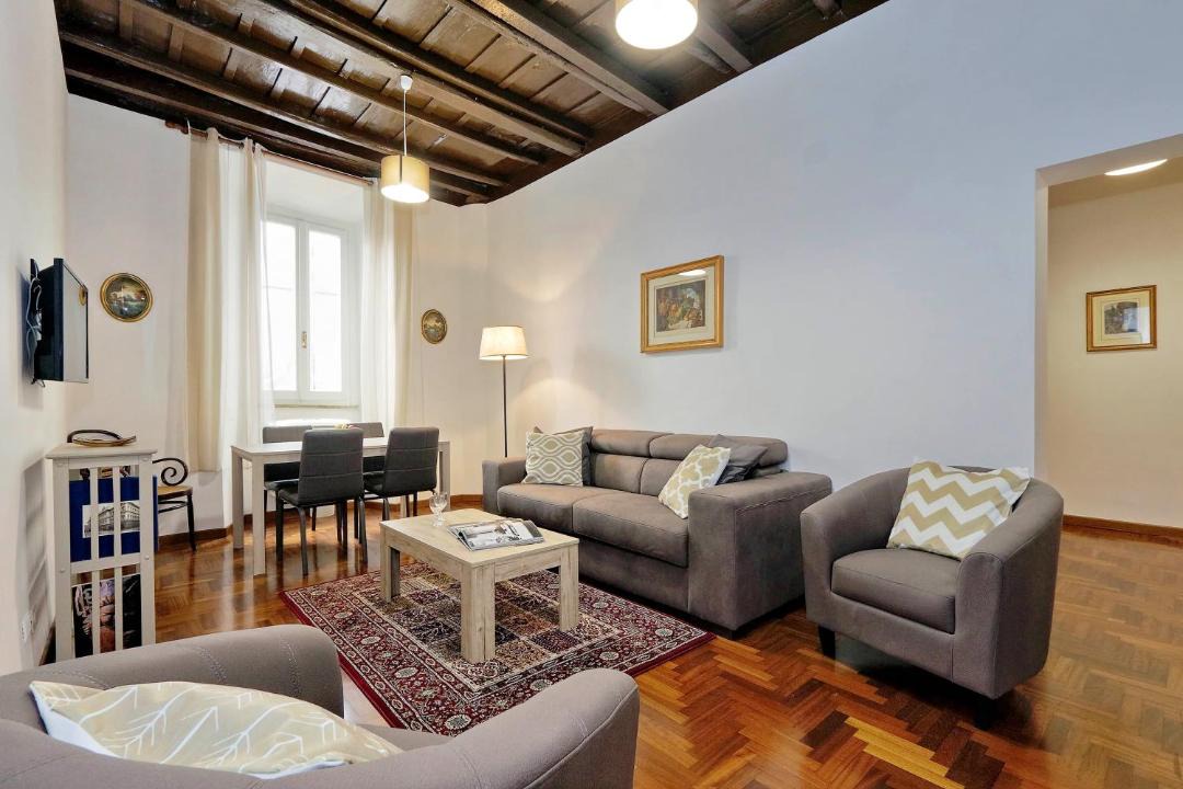 Photo of Livingroom in Rione VI Parione